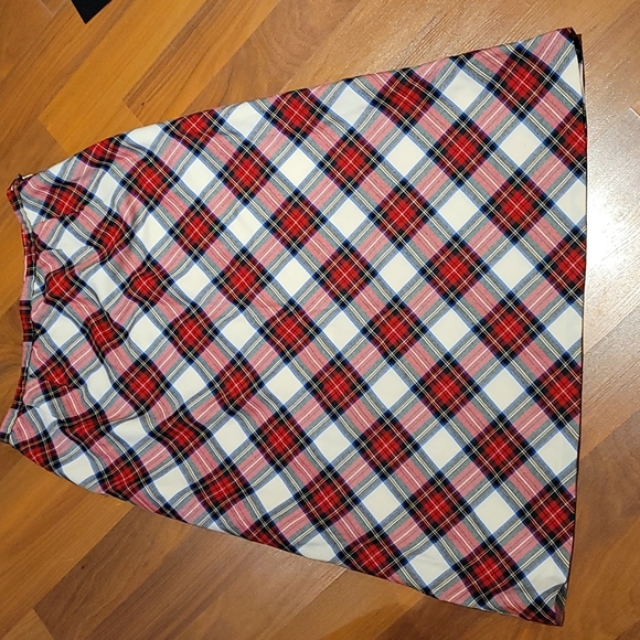 Pendleton Dresses & Skirts - Pendleton plaid A line style skirt size 18